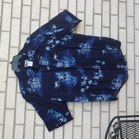 Hawaiian Men's Shirt/Palm Trees - Picture 3 of 7